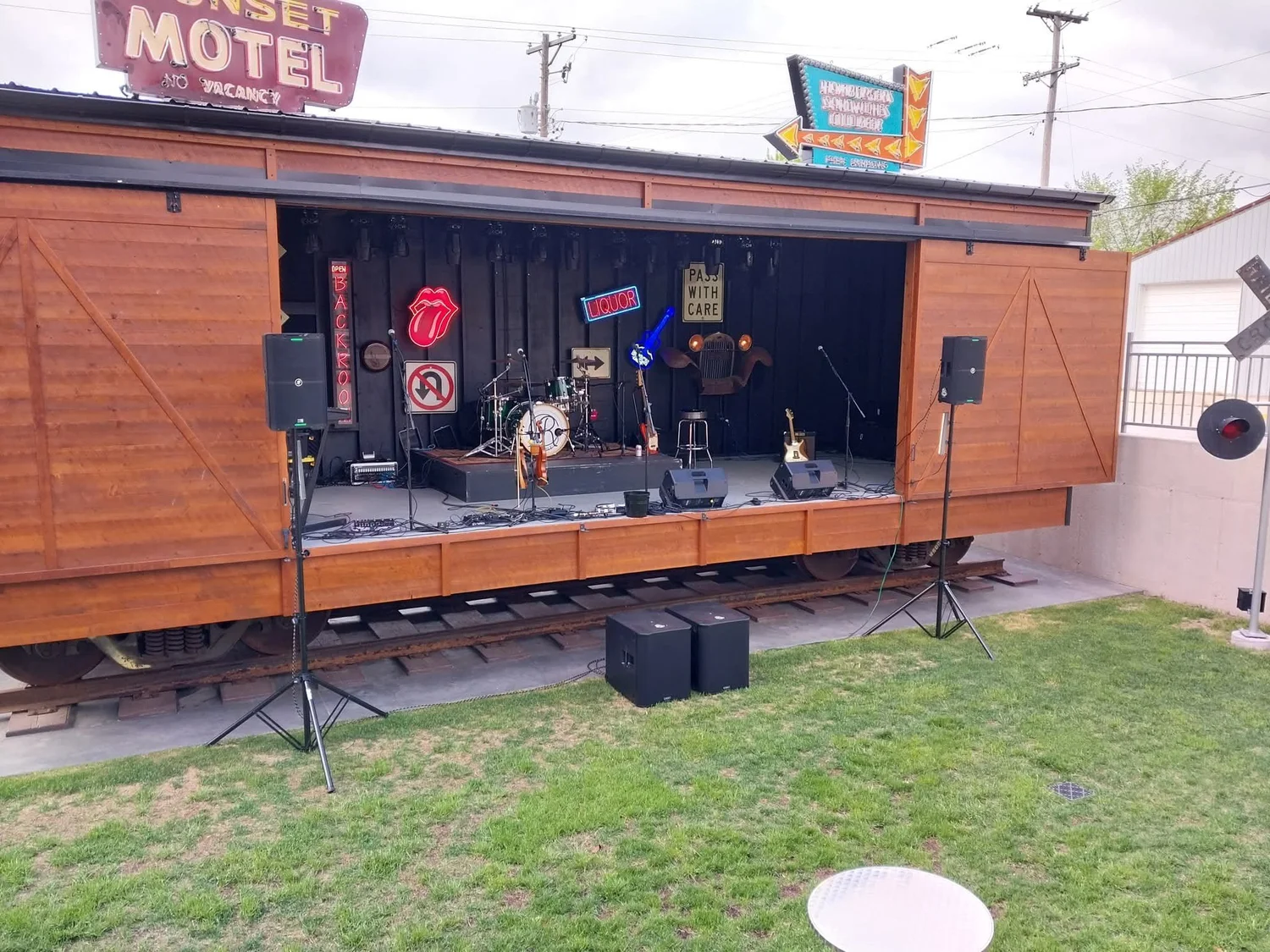 Sunset Motel outdoor stage setup
